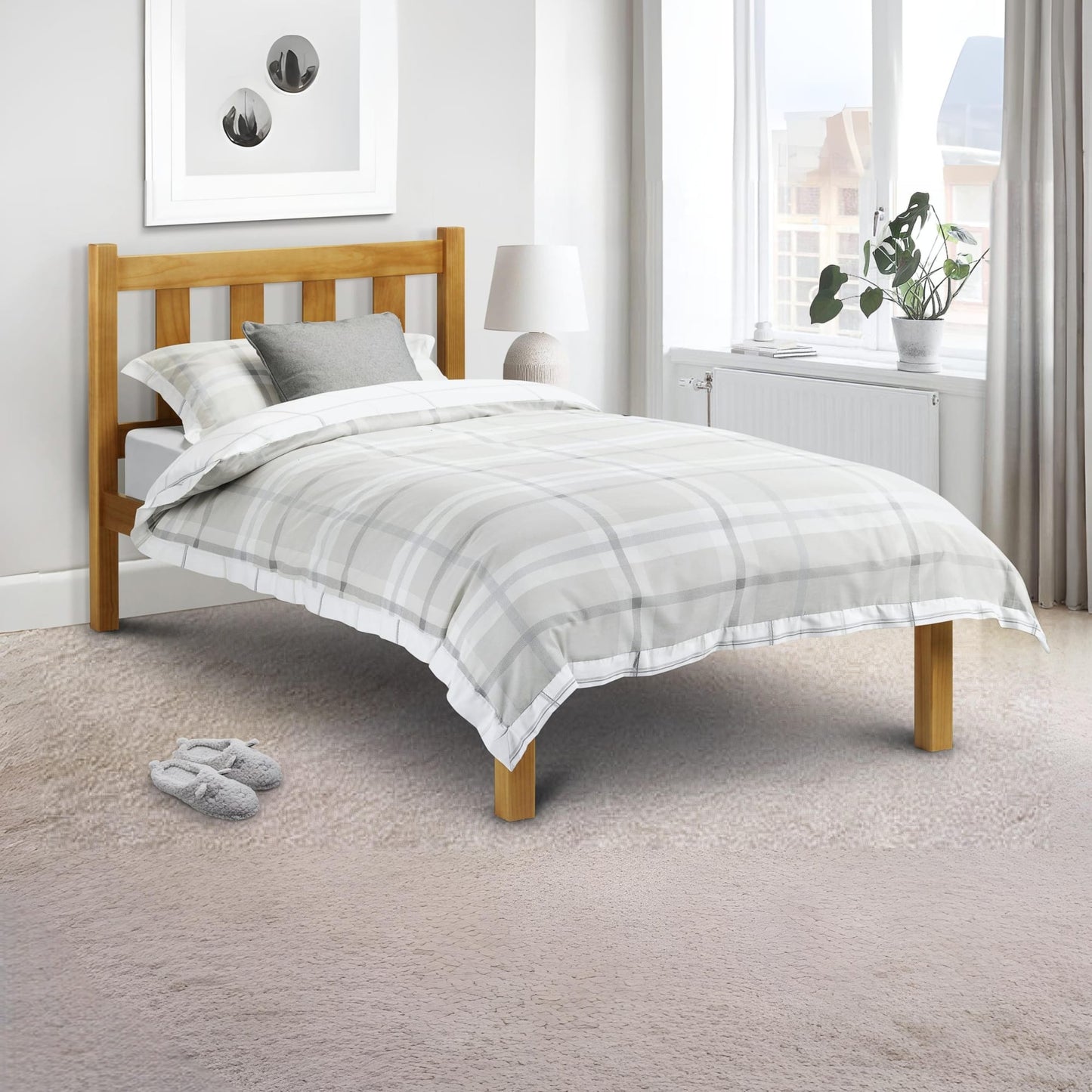 Julian Bowen Poppy single solid pine bed