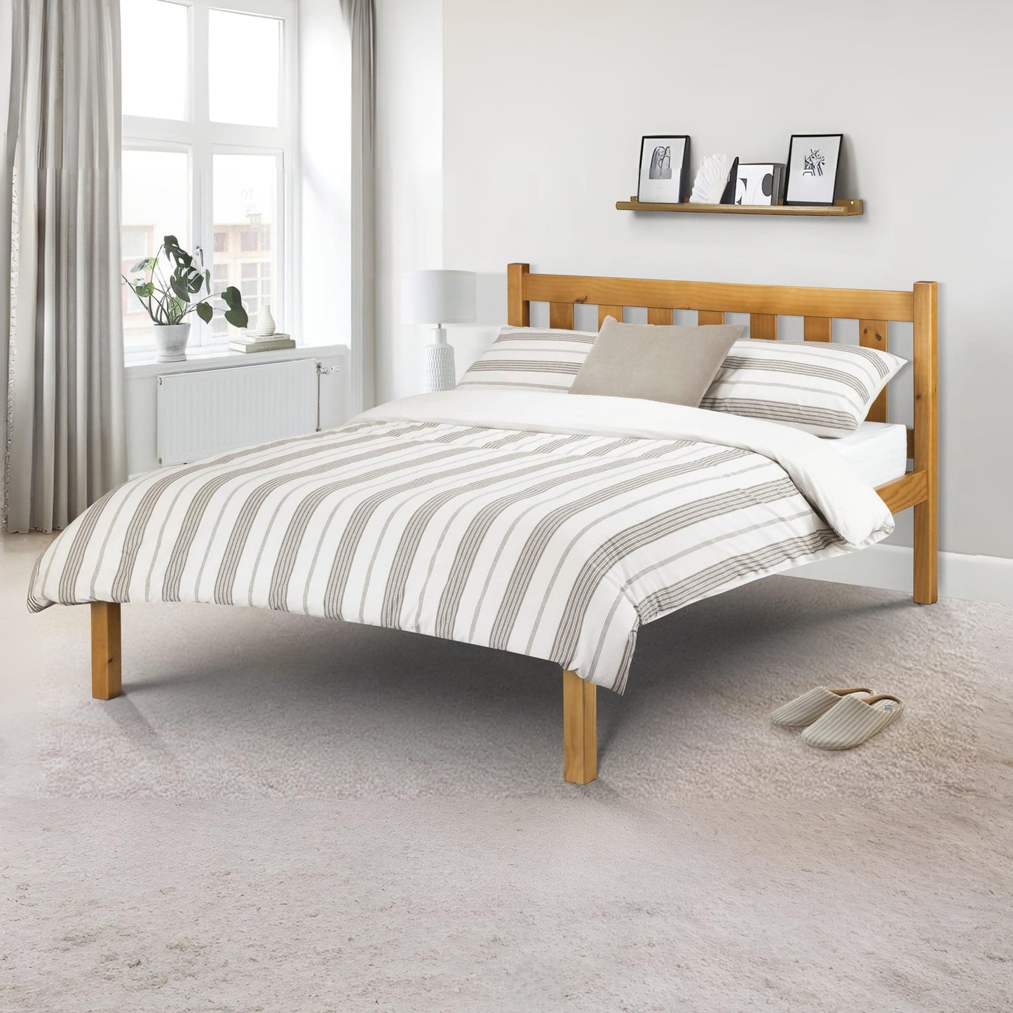 Julian Bowen Poppy double solid pine bed in antique pine