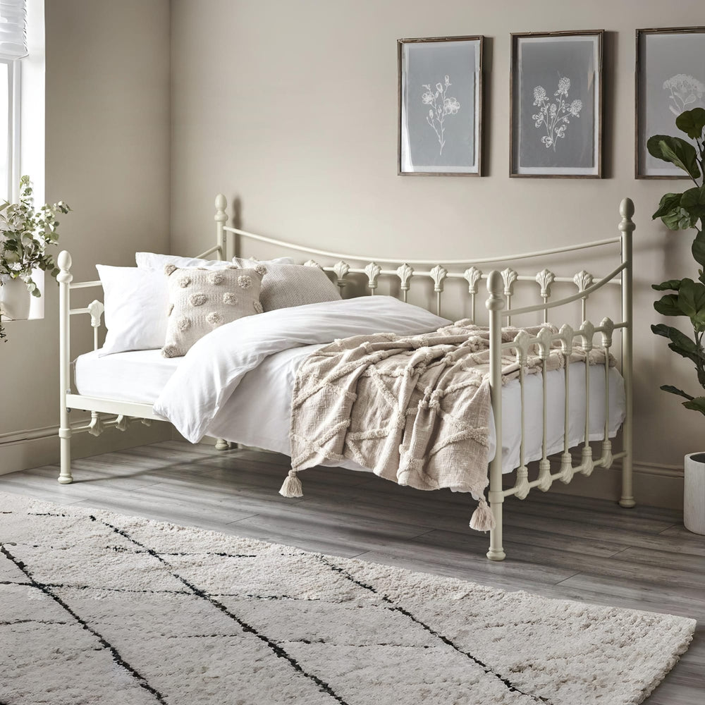 Julian Bowen Versailles Metal Daybed – Stone White