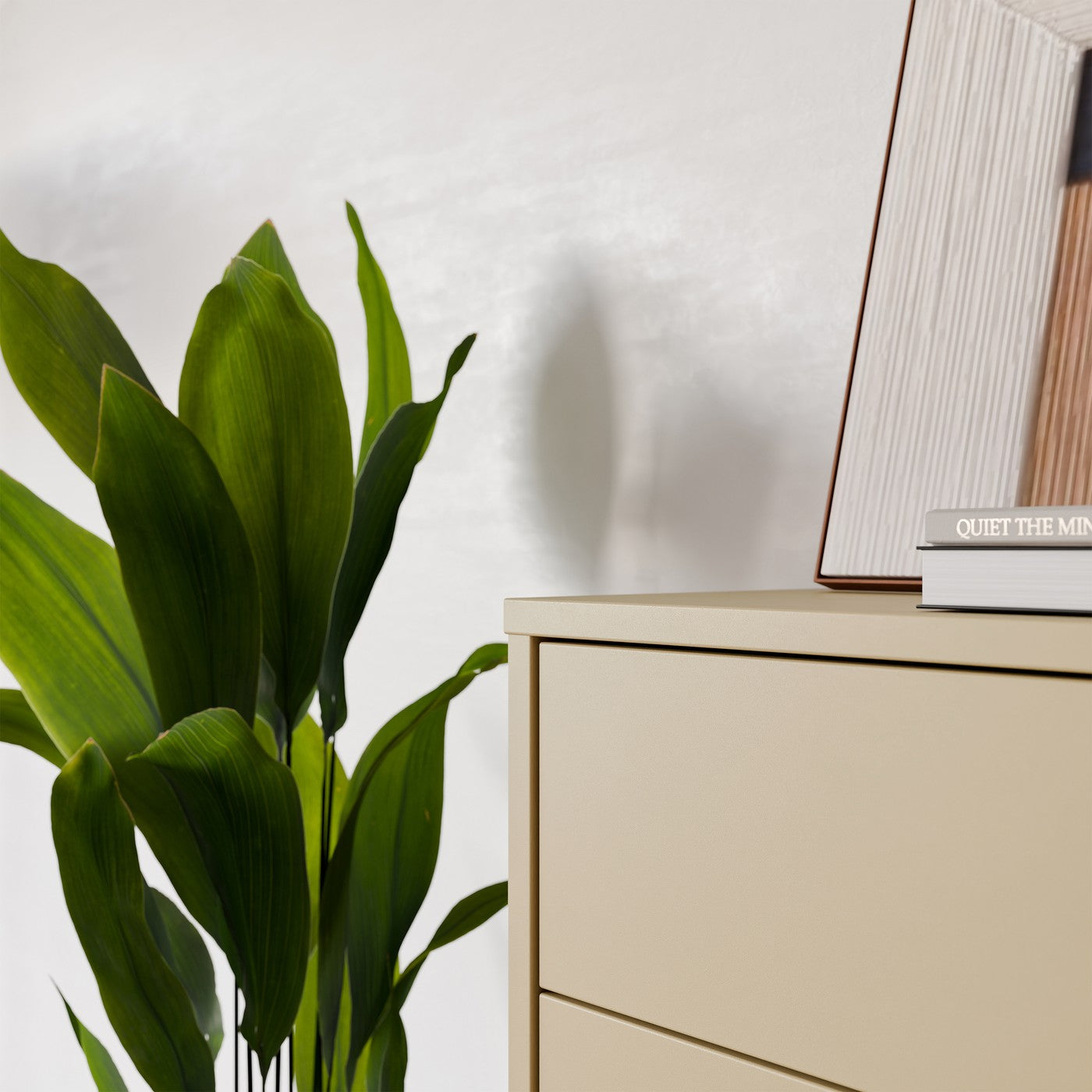Alice Springs 74.5cm 4-Drawer Chest in Butter Yellow – image 9 of 11