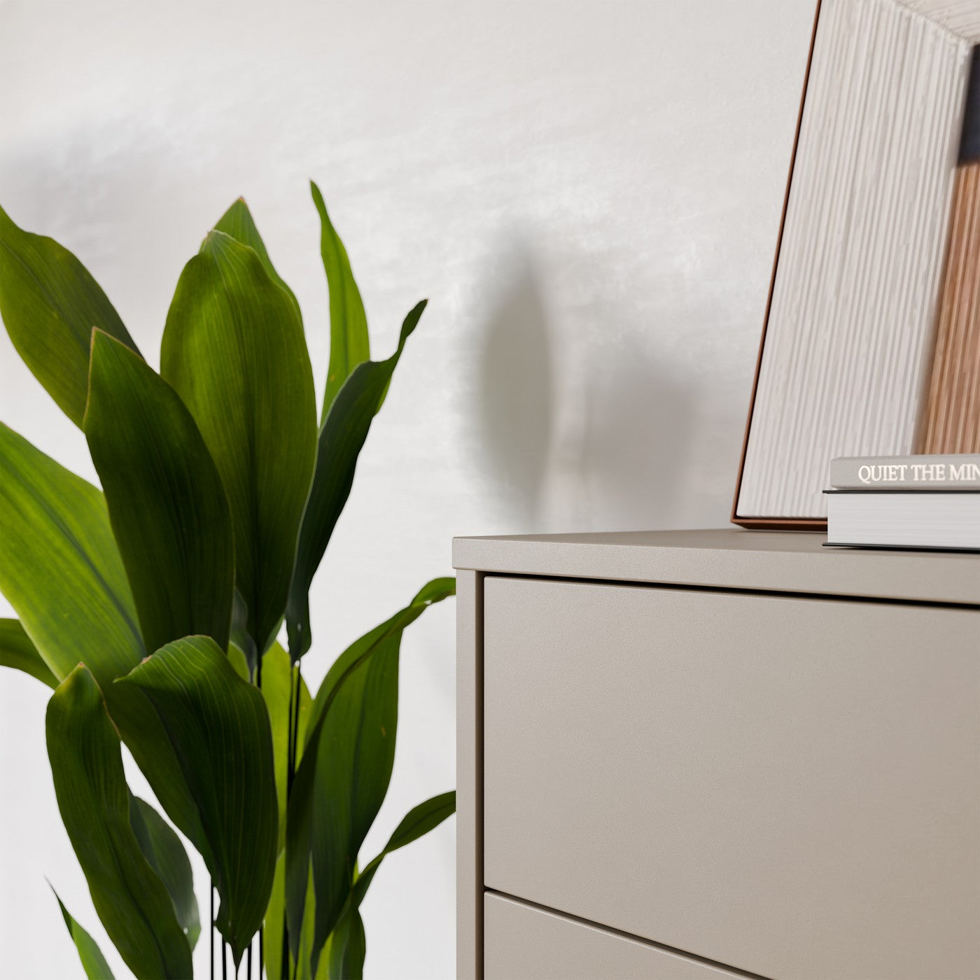 Alice Springs 74.5cm 4-Drawer Chest in Taupe – image 8 of 10