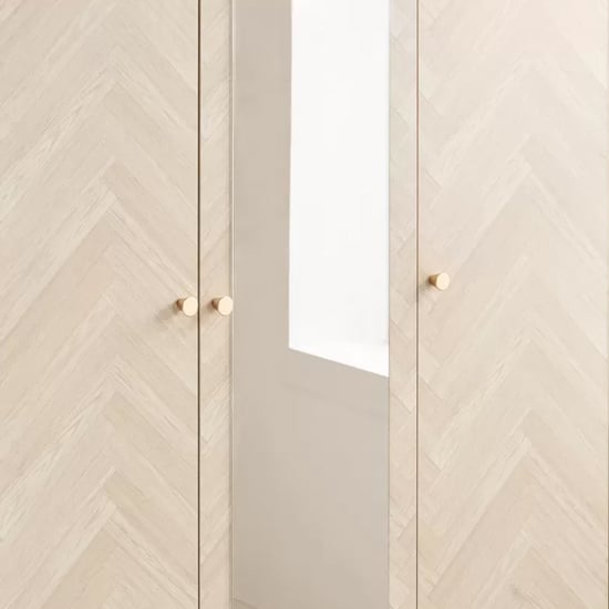 CHOICEWARDROBE 3 door oak chevron wardrobe with round wooden handles and a mirrored central door.