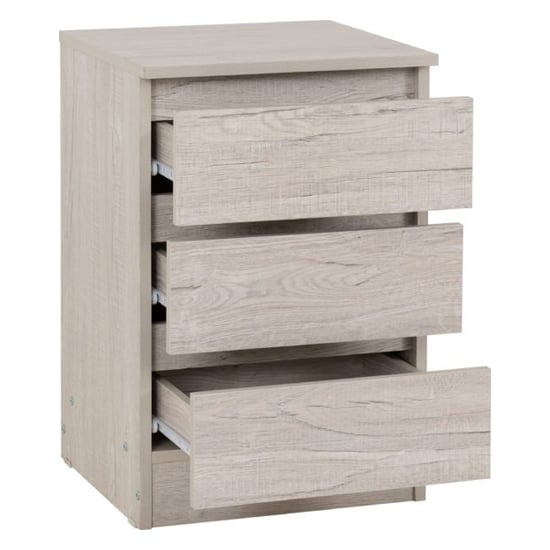 CHOICEWARDROBE McGowan 4 drawer chest in Urban Snow finish
