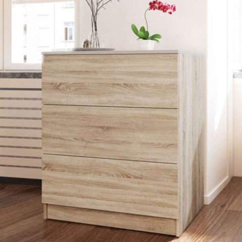 Broadland 80cm 3-Drawer Chest – Light Oak in Oak