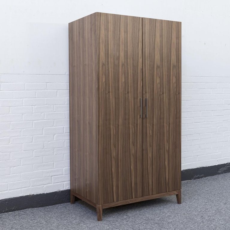 Calla Wardrobe detail