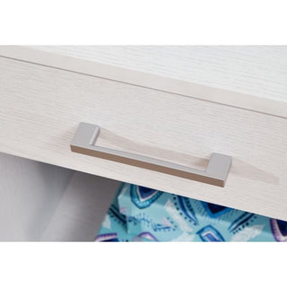 White wood-effect drawer front with a satin-style handle