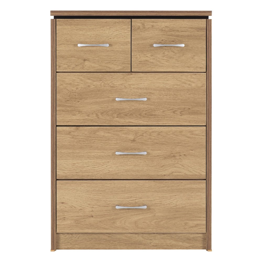 Crieff natural oak chest of 5 drawers with 2 small top drawers and 3 large lower drawers with silver handles