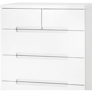 White Manhattan 5 drawer chest of drawers with recessed handles.