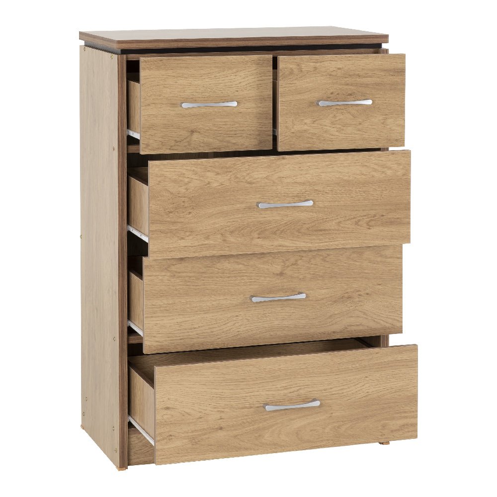 Crieff 5 drawer chest of drawers in oak with silver handles
